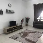 De Lumpur Guest House